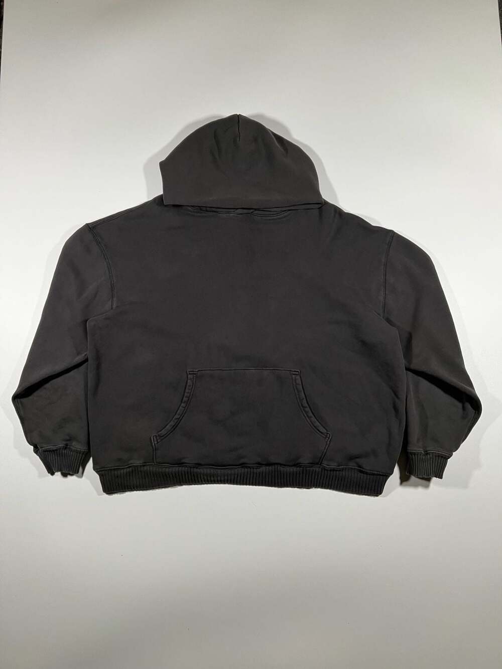 Elwood Vintage Heavyweight Washed Black Pullover Hoodie